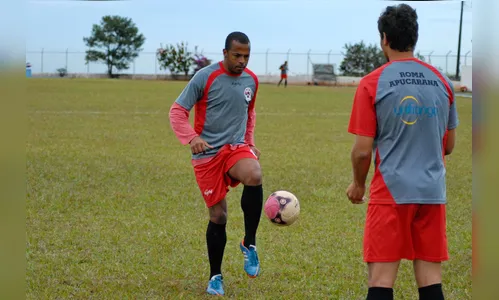 André Balada, ex-atacante do Atlético e do Roma Esporte Apucarana morre de infarto 