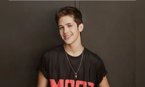 João Guilherme tenta desmerecer Arlequina, mas toma invertida: 'ex da Larissa Manoela'