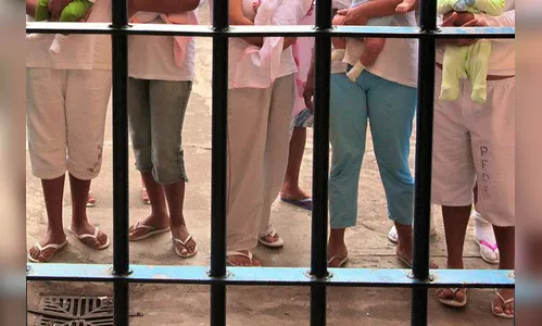 Mulheres presas enfrentam obstáculos para exercer maternidade em SP