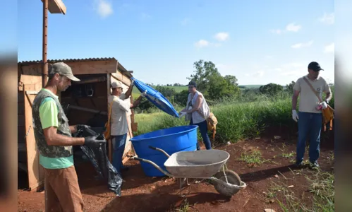 
							Em meio a epidemia de dengue, população de Ivaiporã aguarda caminhonete do fumacê
						
						