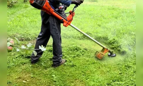 Trabalhador que fazia roçagem de terreno em Apucarana sofre ferimentos na perna