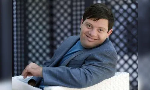 Conheça o ator com síndrome de Down que participará do Oscar 2020