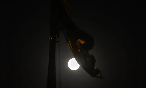 Domingo é dia de Superlua