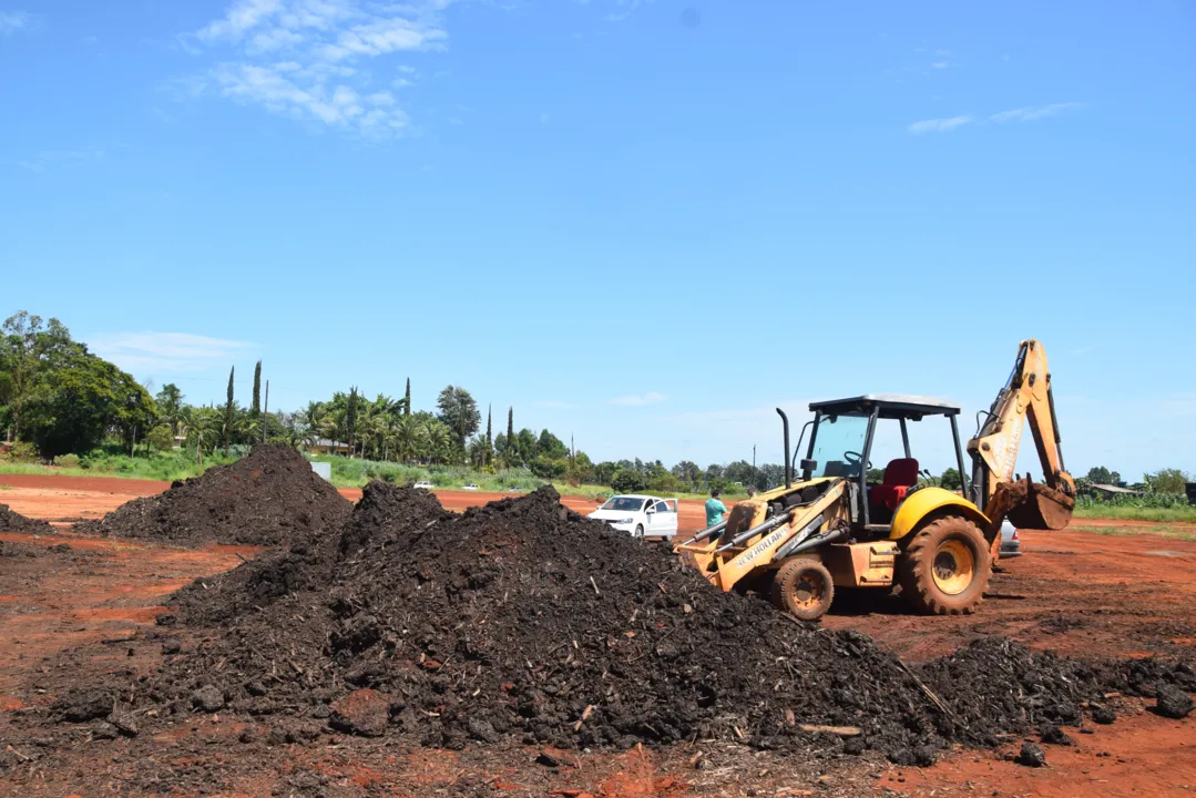 O composto foi distribuído gratuitamente para pequenos produtores (Foto: TNonline)