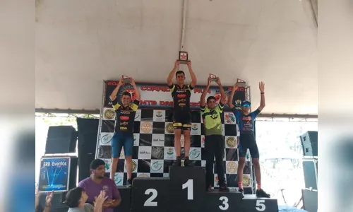 Araponguense conquista ouro em corrida válida pelo Campeonato Paranaense