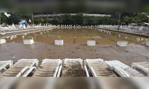 Sede social do São Paulo no Morumbi fica cheia de lama após forte chuva