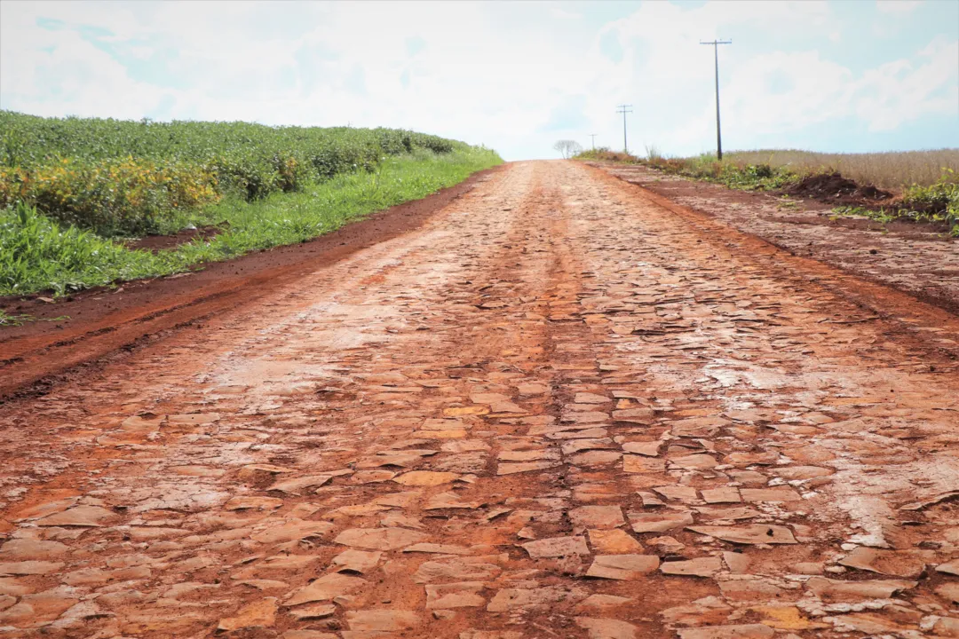Pavimentação da Estrada do Araguari entra na fase final