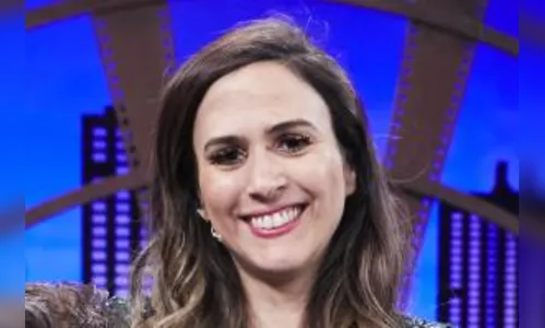 'Tenho direito de ter barriga imensa', diz Tatá Werneck