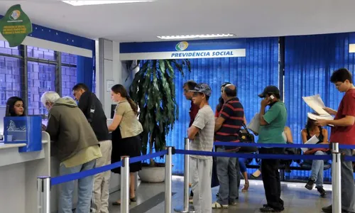 Novas alíquotas da Previdência Social entram em vigor domingo (1º)