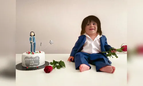 Bebê que faz cosplay de famosos e personagem viraliza na internet