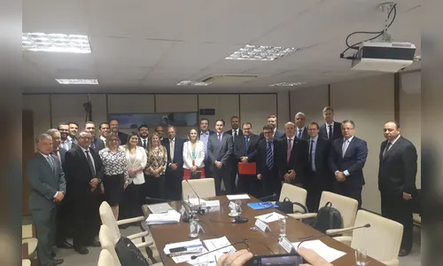 Paraná participa de encontro com ministro da Economia