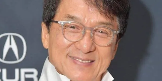 Jackie Chan oferece R$ 615 mil a criador de remédio contra coronavírus