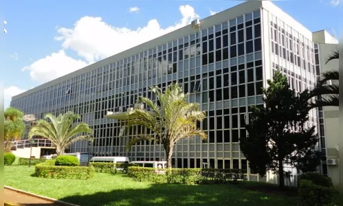 Justiça bloqueia bens de ex-prefeito e ex-secretário de Marechal Cândido Rondon, suspeitos de fraudarem licitação