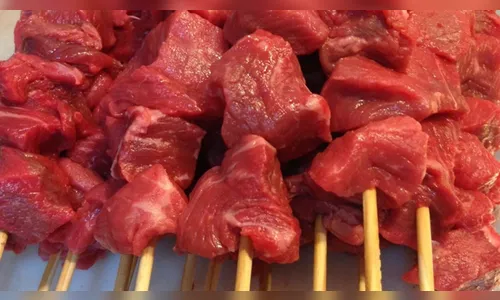 50 espetinhos são furtados em Apucarana