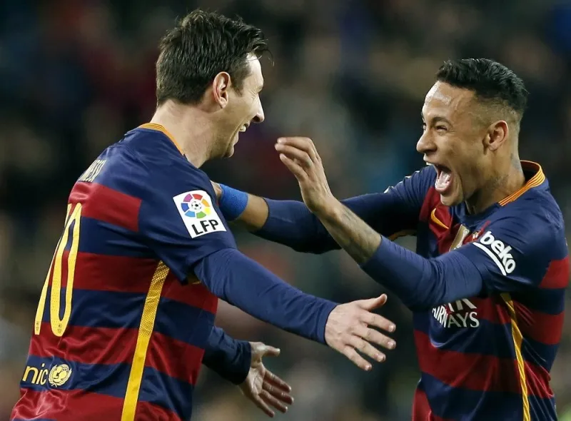 Neymar se arrependeu de ir ao PSG e quer voltar ao Barça, diz Messi