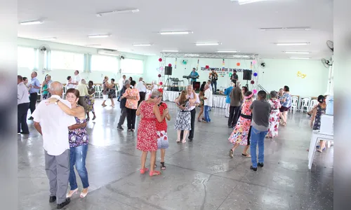 Prefeitura de Ivaiporã realiza Baile de Carnaval da Melhor Idade