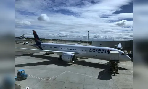 Funcionário de empresa aérea é suspeito de abusar sexualmente de criança durante conexão de viagem aos EUA