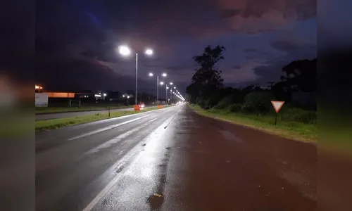 Prefeitura faz testes na iluminação instalada no trecho urbano da PR-218 