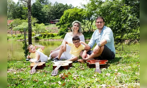 Mãe comemora cinco anos da cura de doença grave de filho: 
