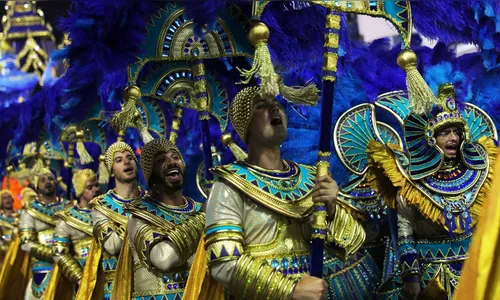 Águia de Ouro é campeã do carnaval de São Paulo pela primeira vez