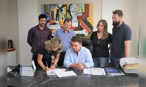 Prefeitura e SEAB firmam convênio para implantação do Sacolão Municipal