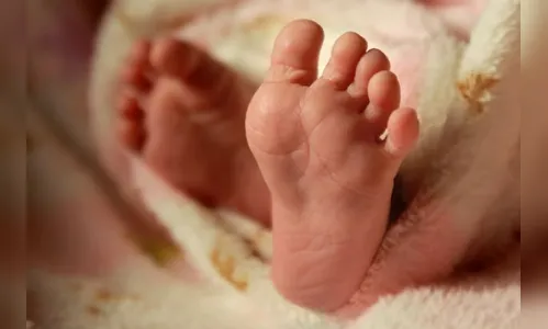 PM de Arapongas salva bebê que se engasgou com leite