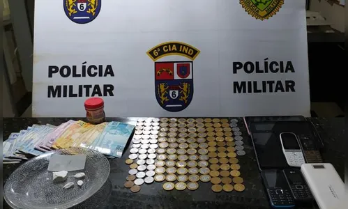 Mulher é presa em Jardim Alegre suspeita de tráfico de drogas