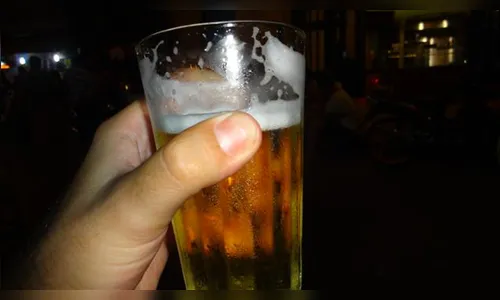 Justiça determina interdição de casa noturna que vendeu bebidas para adolescentes no Carnaval