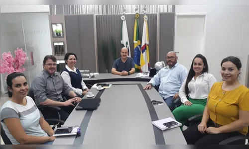 Direção do Hospital da Providência apresenta novos projetos ao presidente da Câmara Municipal