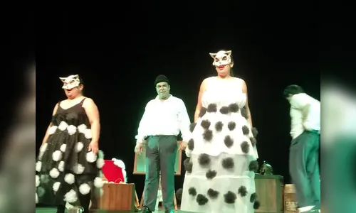 Espetáculo 'Tirando a ópera do baú' é atração em Arapongas e Apucarana