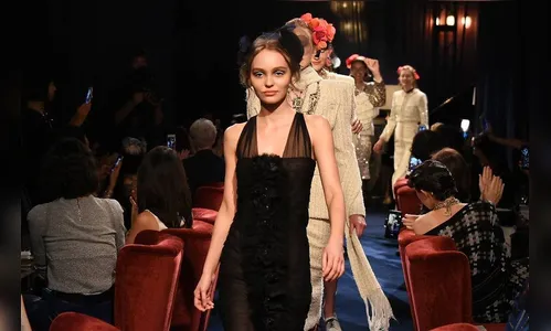 Grifes cancelam desfiles em Paris devido ao coronavírus