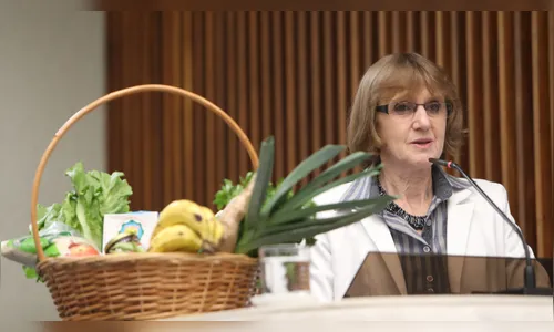 Deputada cobra do governo a regulamentação da alimentação escolar orgânica no Paraná