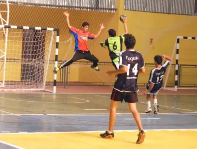 Projeto busca retomada do handebol em Apucarana