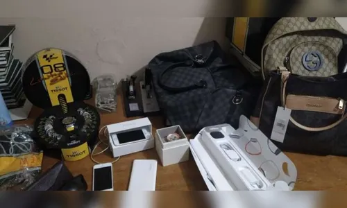 Vítima negocia troca de relógio por iPhone, mas recebe pedaço de rapadura