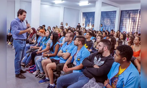 Prefeitura contrata 200 estagiários para educação