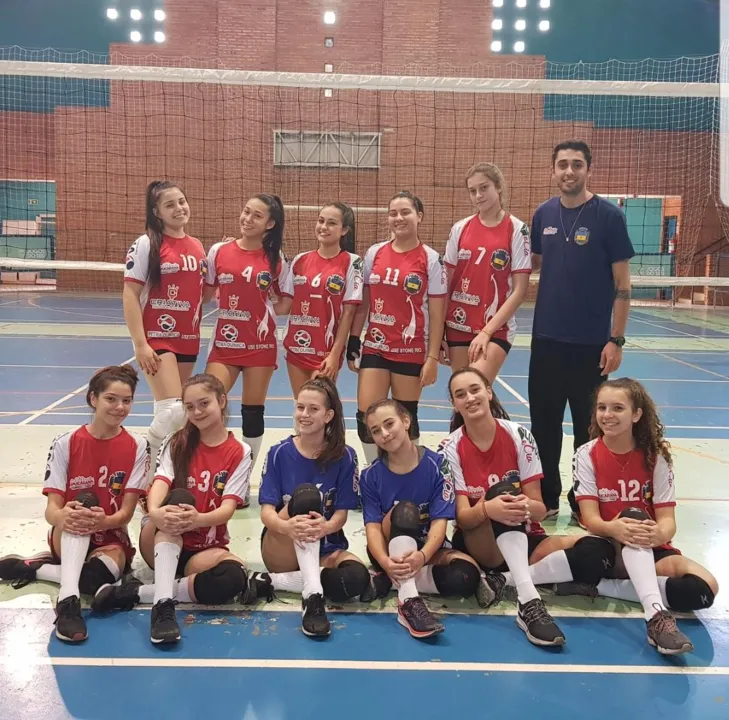 Iniciadas as aulas e treinamentos de voleibol em Apucarana