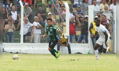 Coritiba acerta só uma bola no gol, mas vence o PSTC