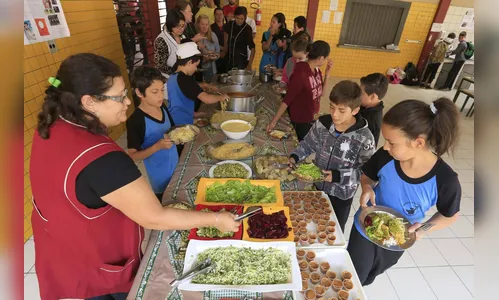 Governo regulamenta merenda escolar orgânica