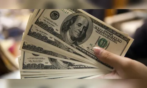 Dólar abre em alta de mais de 2,5% e vai a R$ R$ 4,75 por coronavírus e queda do petróleo