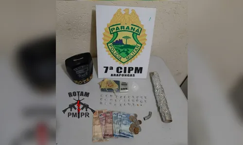 PM de Arapongas apreende 31 pedras de crack; dois homens foram presos