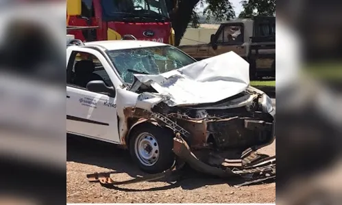 Veículo da Sanepar se envolve em acidente, em Jardim Alegre