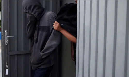 SP: polícia apreende armas com suspeitos de planejar ataque a escola