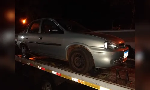 Carro roubado em Marilândia do Sul é encontrado em Apucarana