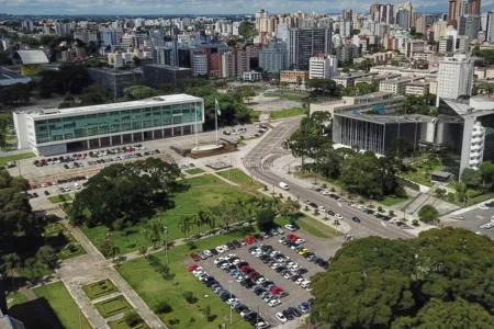 Paraná quer ampliar verbas federais ao Estado e a municípios