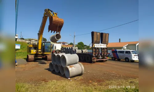 
							Construção de rotatória no Jardim Ponta Grossa causa interdição de ruas; confira as rotas alternativas
						
						