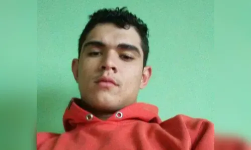 
							Jovem de 20 anos é assassinado a tiros em Apucarana
						
						