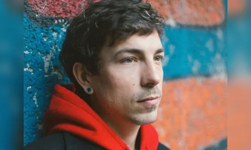 Cantor Di Ferrero é diagnosticado com coronavírus