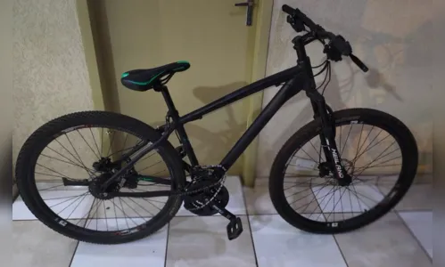 
							Jovem é flagrado transportando drogas em Apucarana
						
						