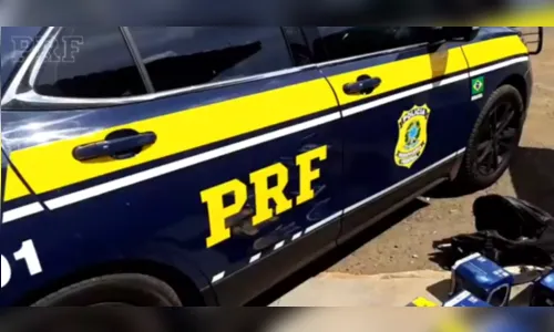 No Paraná, PRF recupera caminhonete e materiais furtados de oficina situada em São Manuel (SP), assista