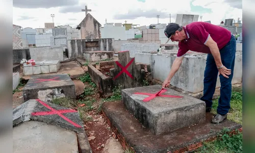 Túmulos com danos estruturais geram notificações em Apucarana